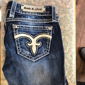 Rock revival size 28